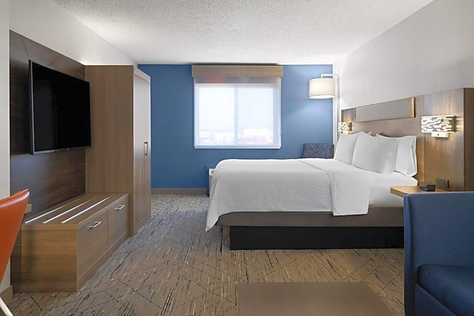 Holiday Inn Express Hotel & Suites Midwest City By IHG