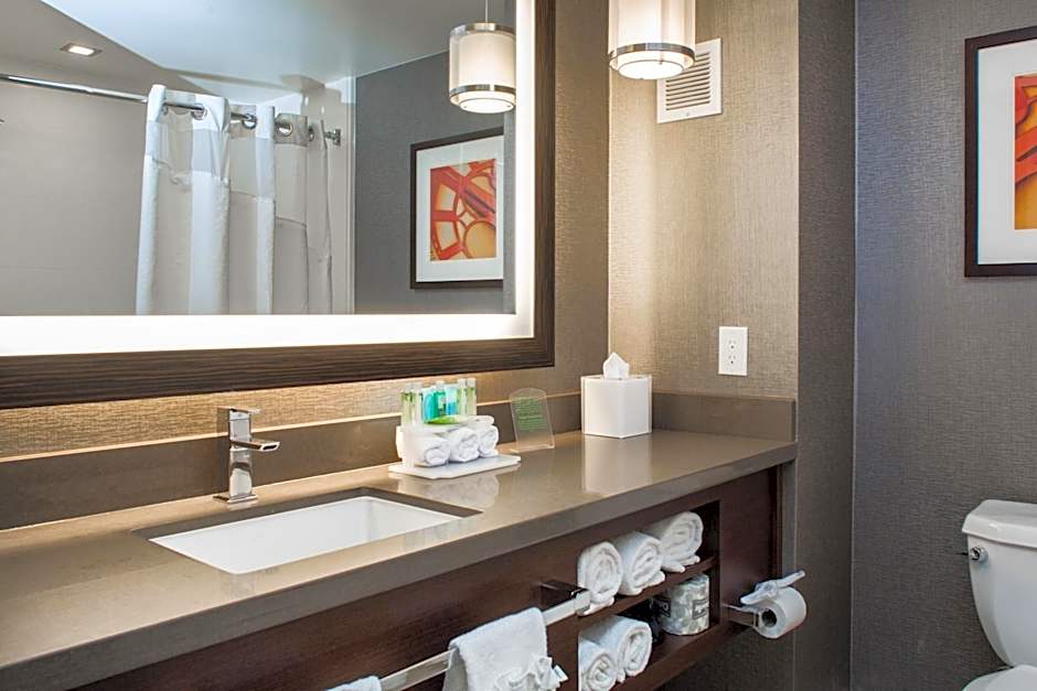 Holiday Inn Express Redwood City Central By IHG