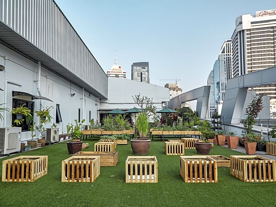 Hom hostel & Cooking club