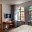 Wilmina Hotel