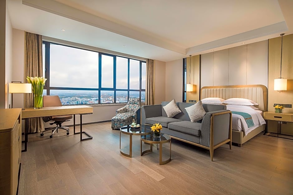 RAMADA PLAZA SHENGZHOU CITY CENTER