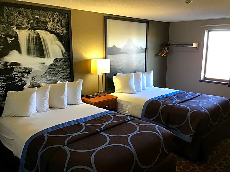Super 8 by Wyndham Miles City