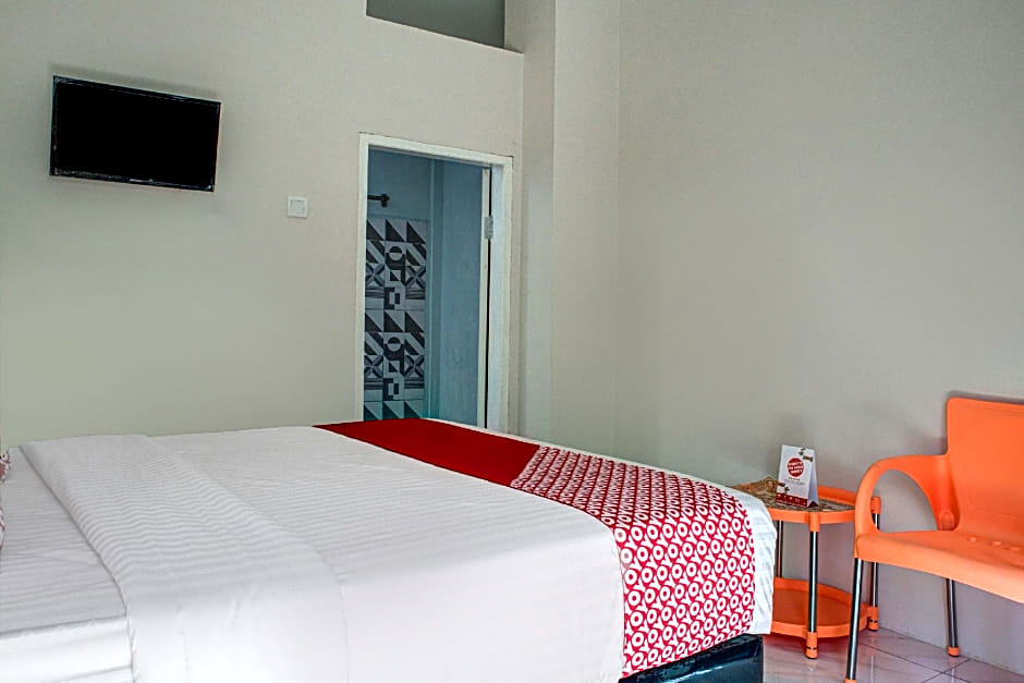 OYO 3266 Alifah Residence Syariah