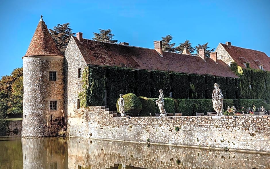 Chateau De Villiers-Le-Mahieu