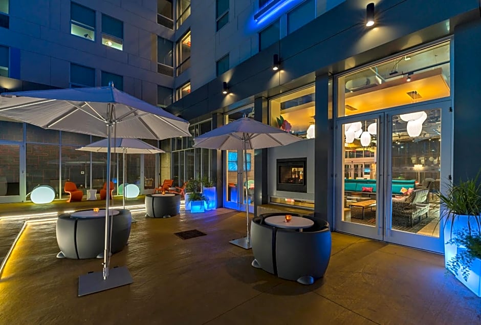 Aloft College Station