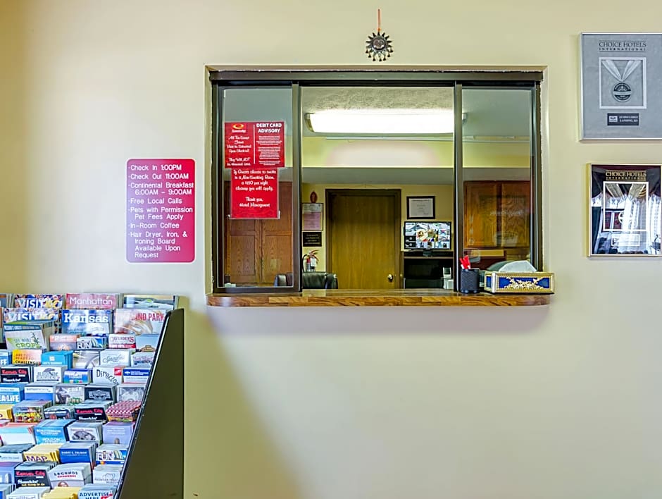 Econo Lodge Lansing - Leavenworth