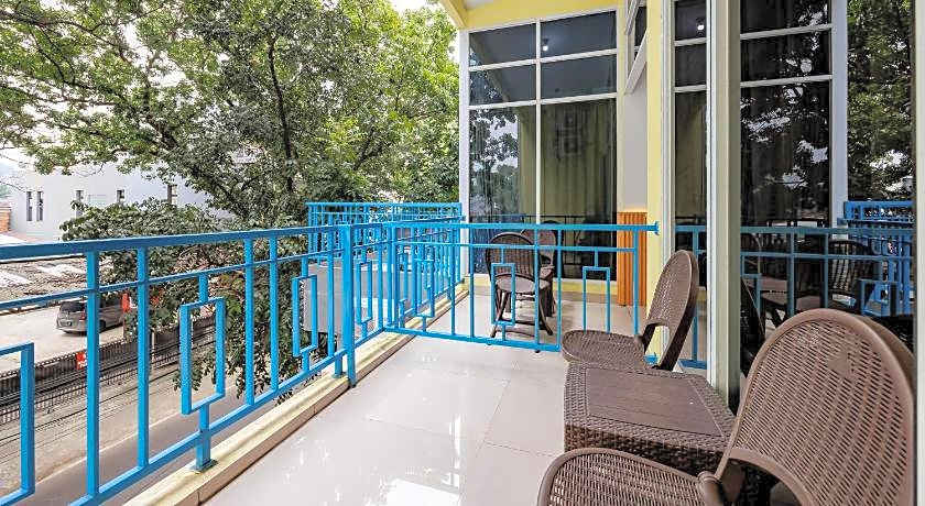 Urbanview Hotel BSD City