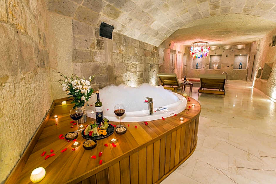 Imperial Cave Suites & Spa