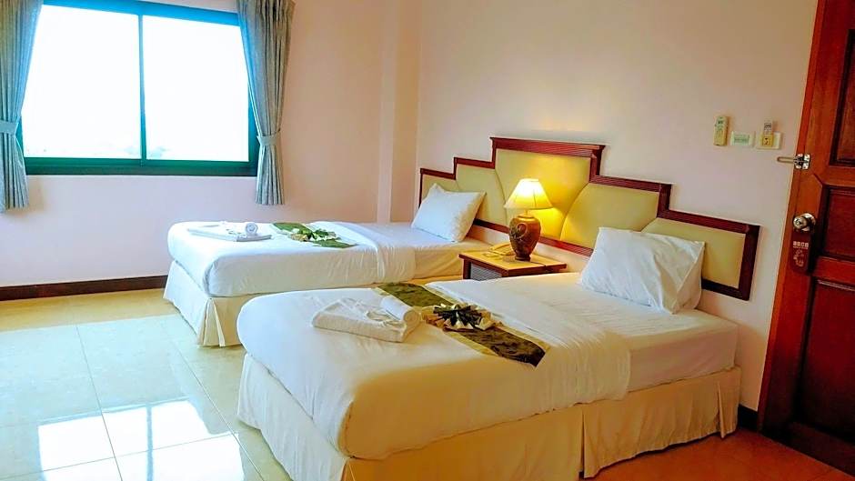 Mei Zhou Phuket Hotel - SHA Plus