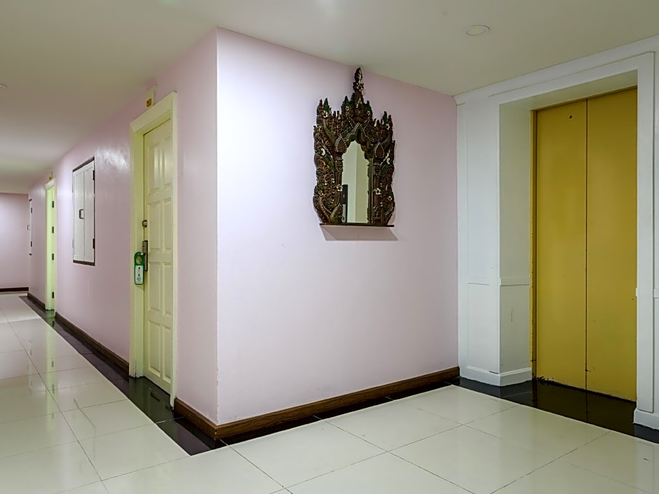 Eastiny Residence Hotel