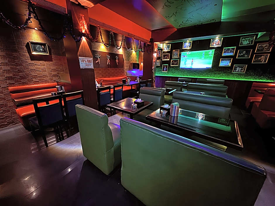 Hotel Alka Residency