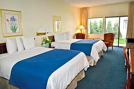 Two Queen Room with Balcony or Patio