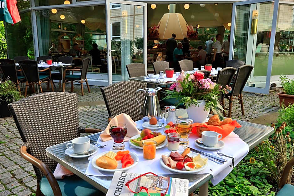 Hotel Am Terrassenufer