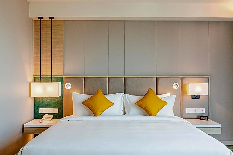 Zealax Hotel & Residence