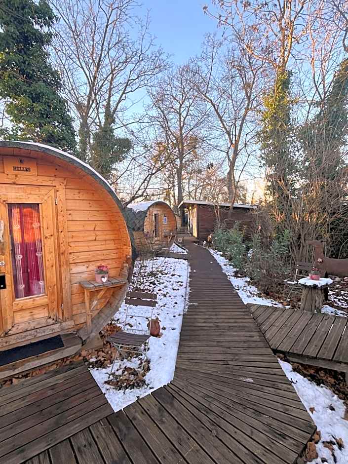 Schlaffass - Schlafen im Holzfass