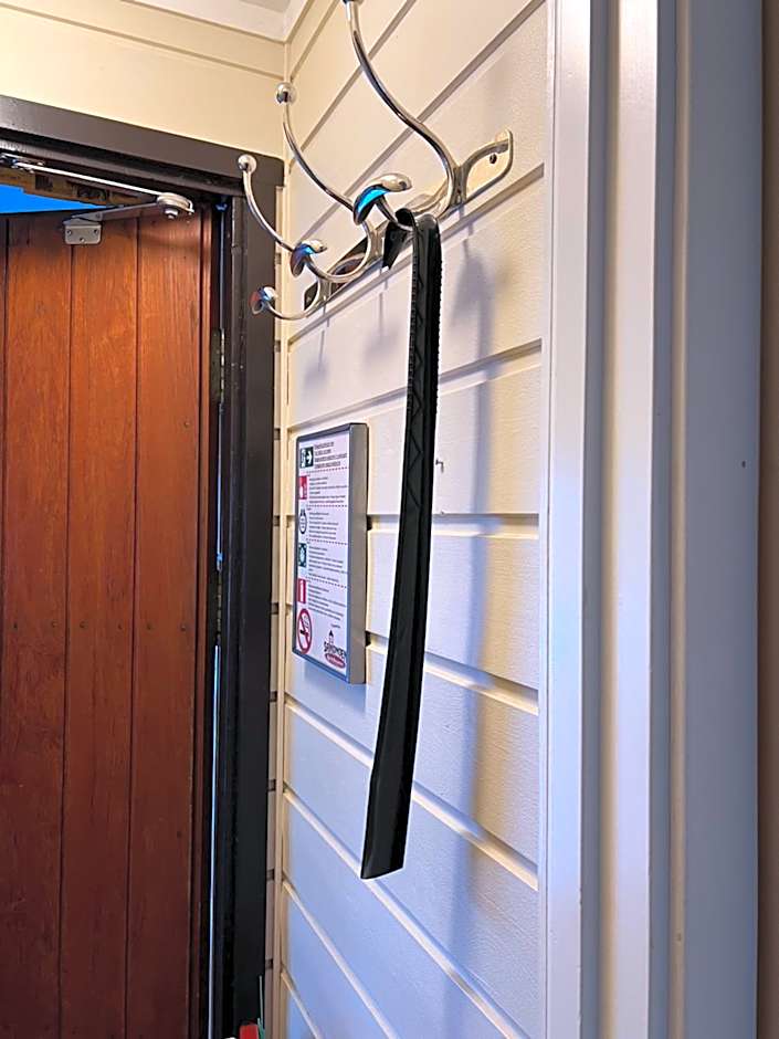 Sandmoen Bed & Breakfast, Free Parking