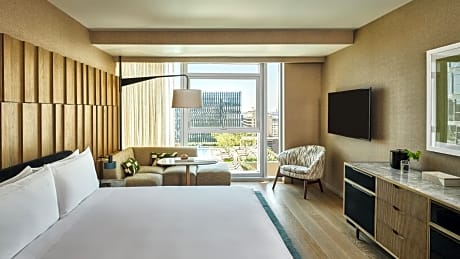 Premium King Room with View and Mobility Accessible Tub