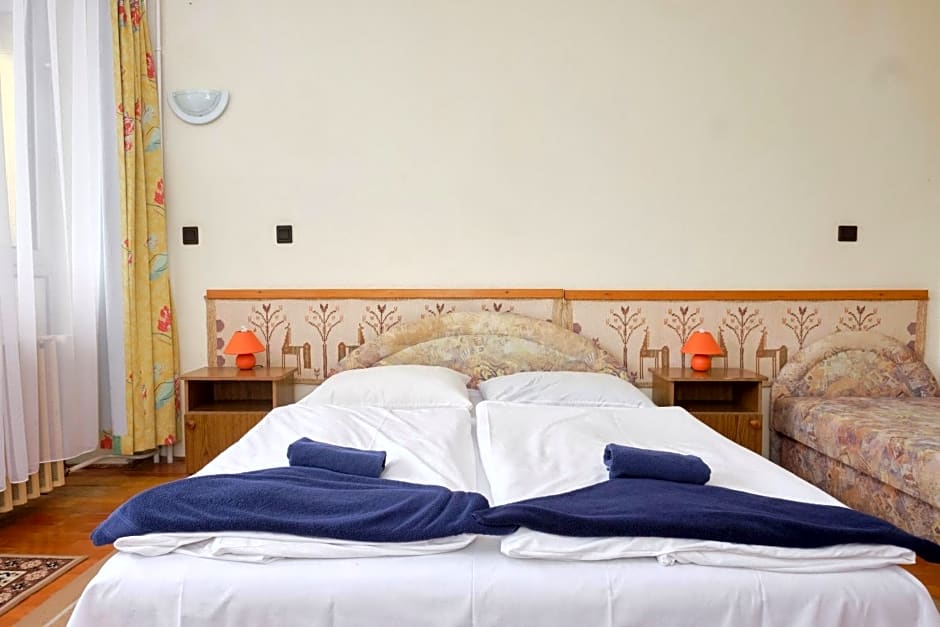 Retro Lido - Vonyarcvashegy