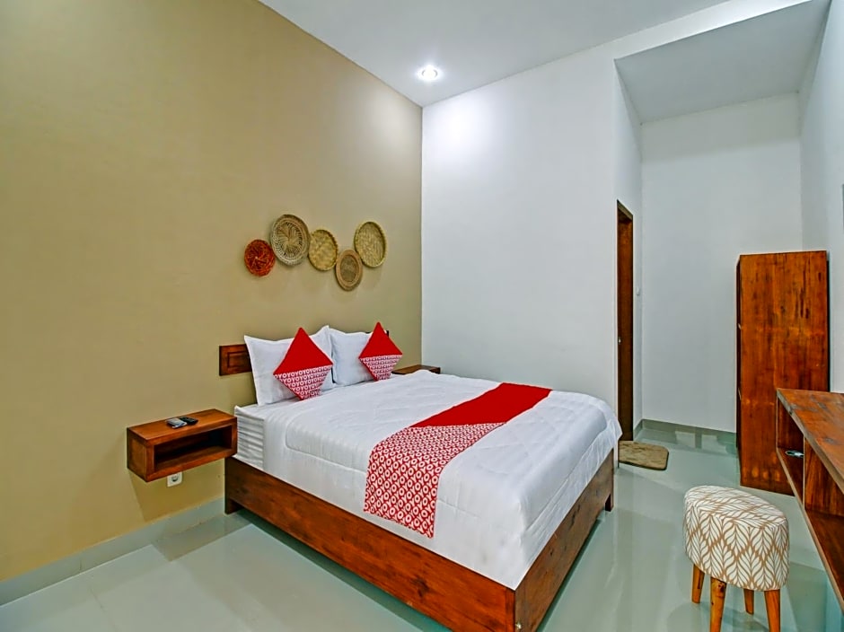 OYO 90820 Madania Guesthouse Syariah