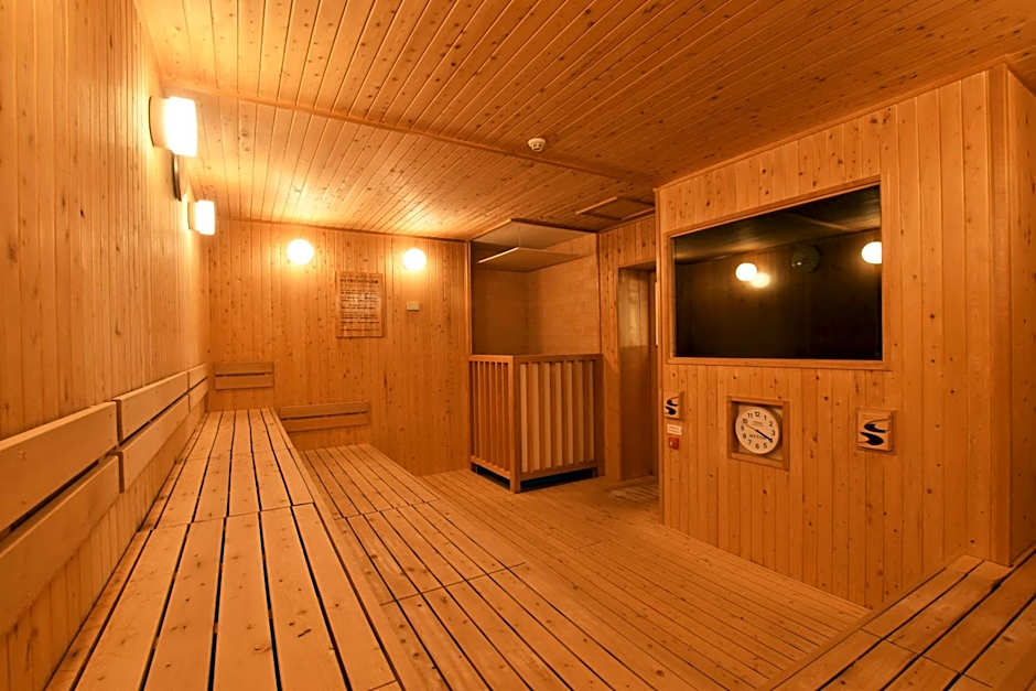 Nayoro Onsen Sunpillar