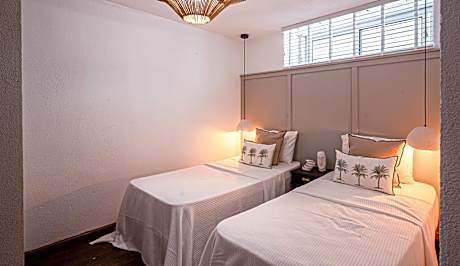 Economy Twin Room