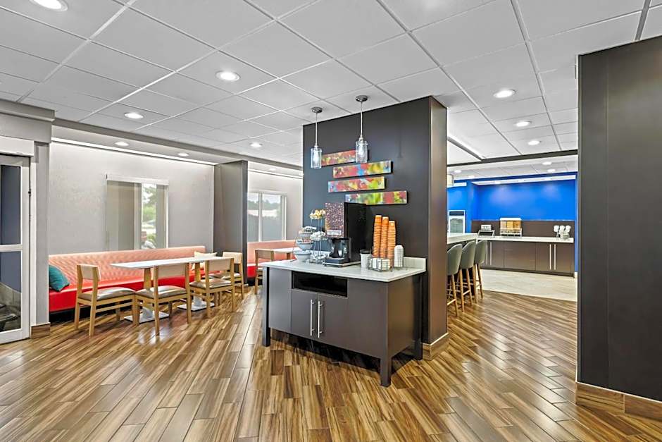 Comfort Suites Columbia at Harbison