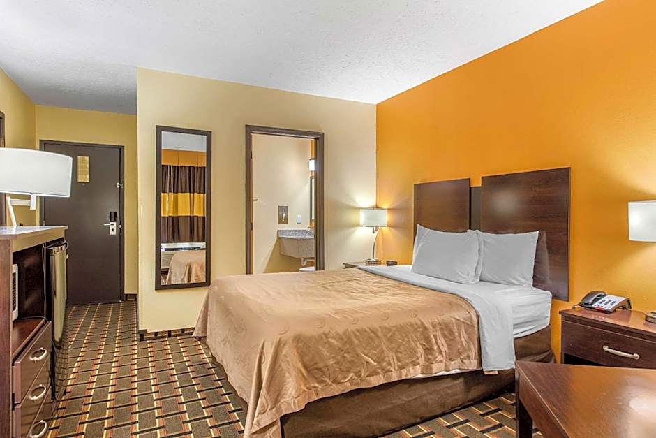Quality Inn Grand Rapids Near Downtown