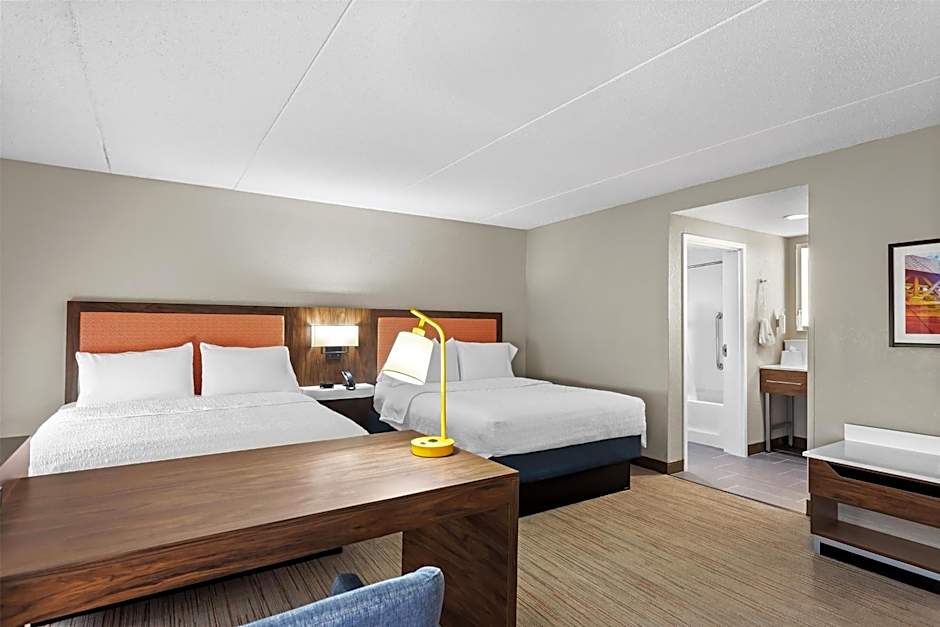 Hampton Inn By Hilton & Suites Bolingbrook, Il