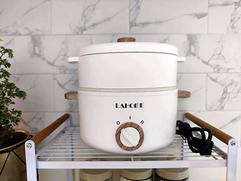 Chic Hideaway at Azure North Bali Tower