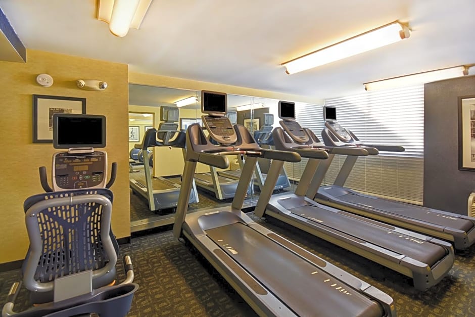 Holiday Inn Cincinnati-Riverfront By IHG