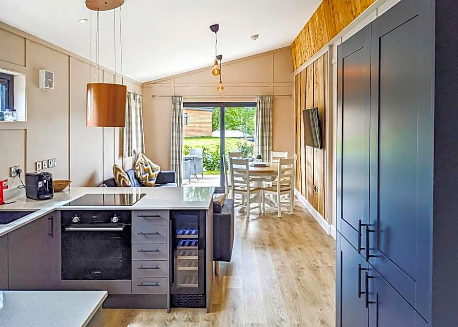 The Warrens At Foxtail