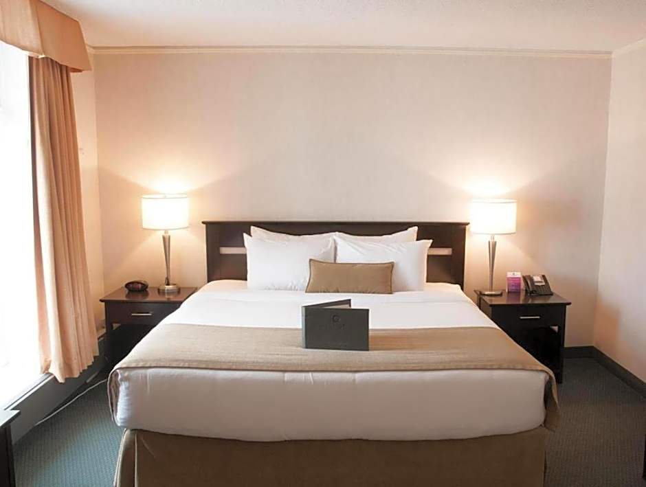 Coast High Country Inn