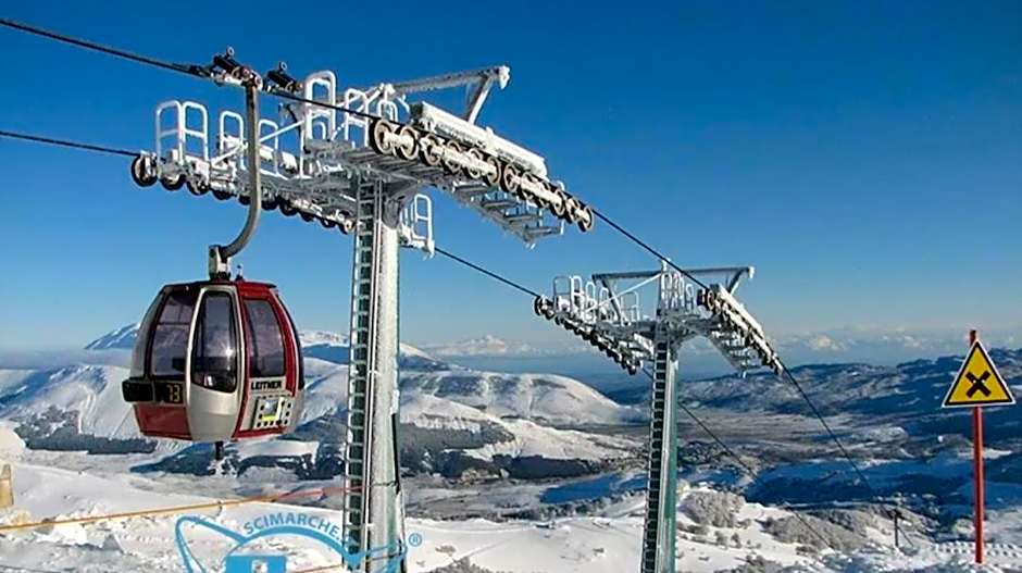 Il RIFUGIO DELLO SCIATORE RESIDENCE PARADISO