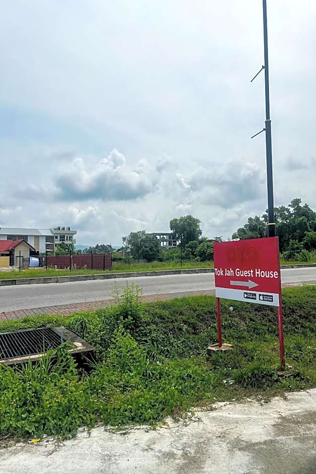 Langkawi Tok Jah Guest House Pantai Cenang