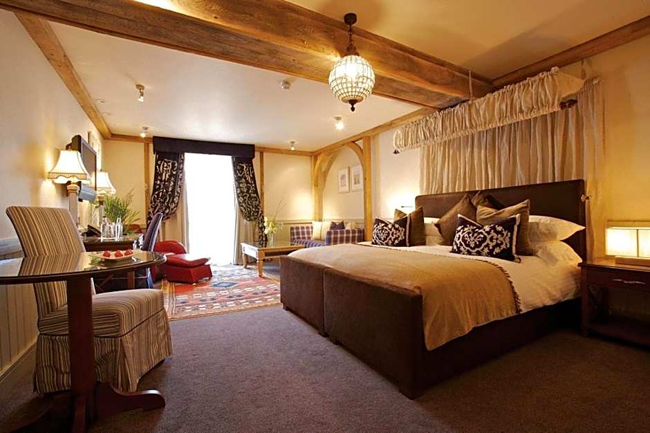 The Farmhouse Hotel and Restaurant