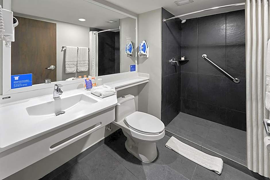 City Express by Marriott Reynosa