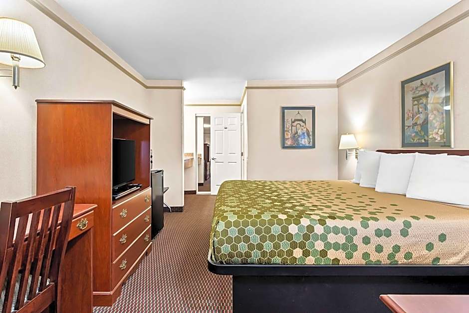 SureStay Hotel by Best Western Castro Valley