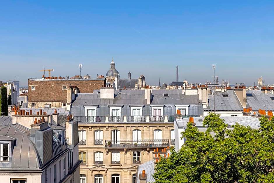 Le Petit Beaumarchais Hotel & Spa