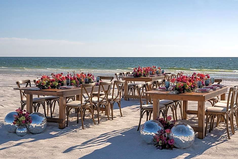 The Luce, St. Pete Beach, a Tribute Portfolio Hotel