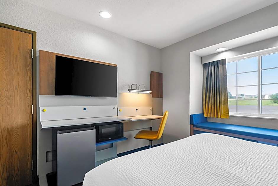 Microtel Inn & Suites By Wyndham Joplin