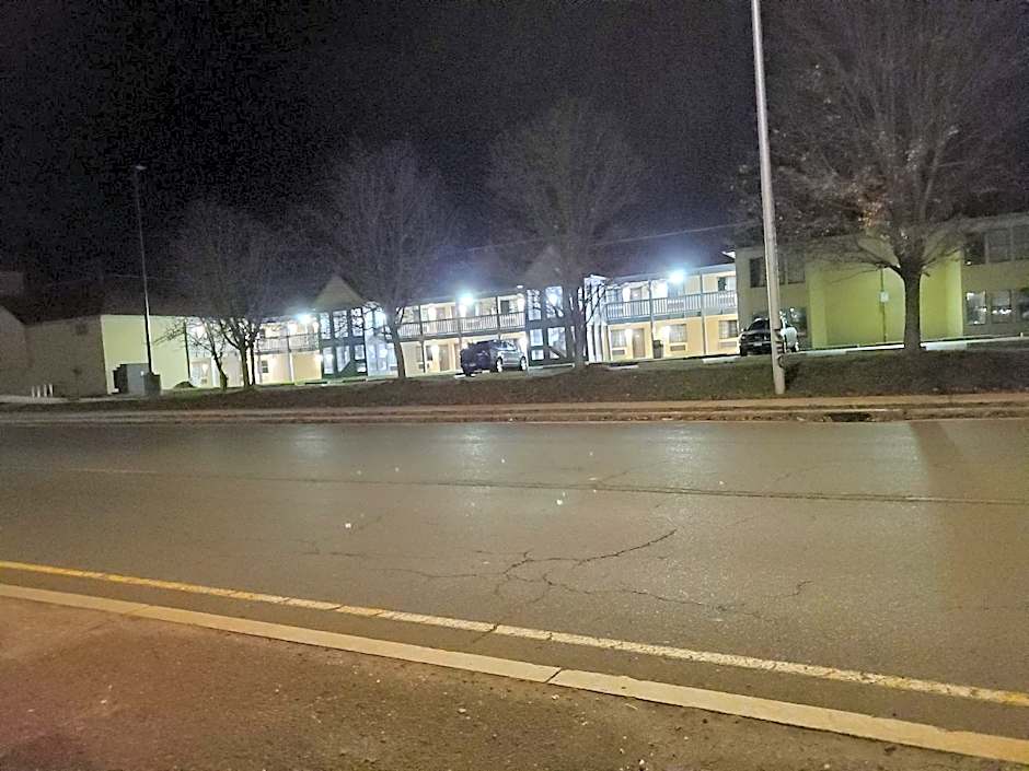 Travel Inn Motel