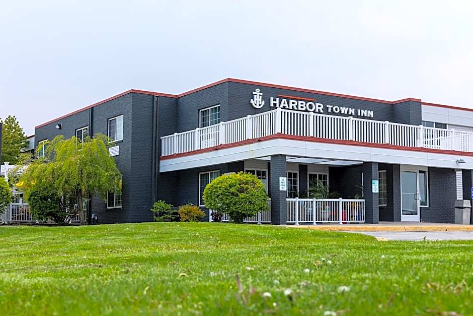 Harbor Town Inn