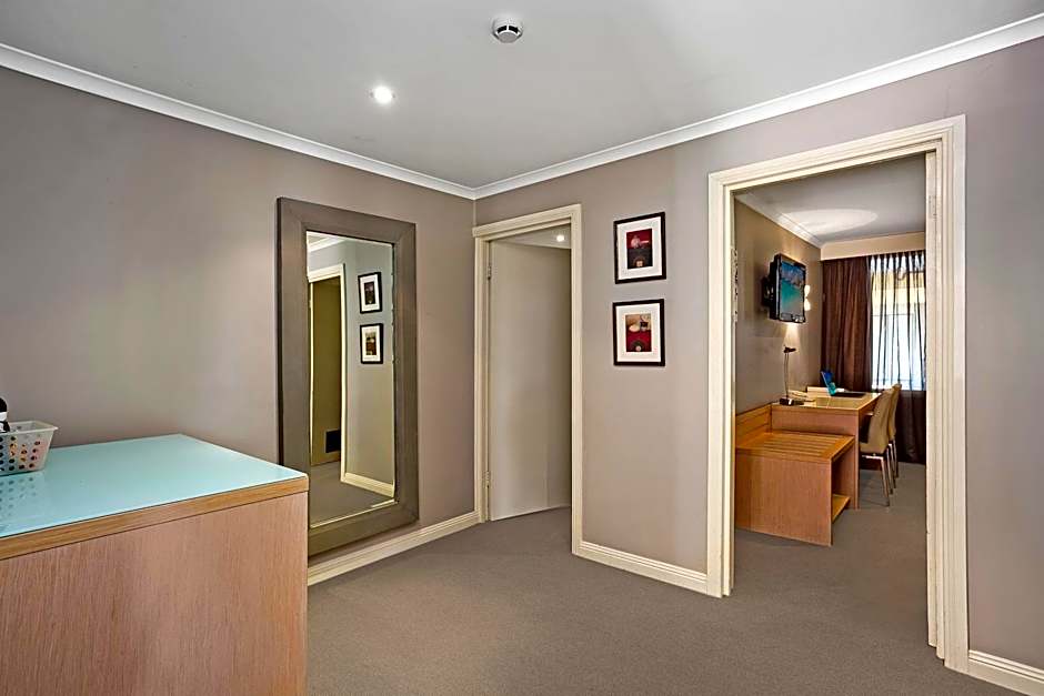 Best Western Sanctuary Inn