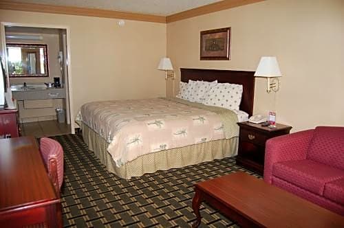Executive Inn and Suites Springdale