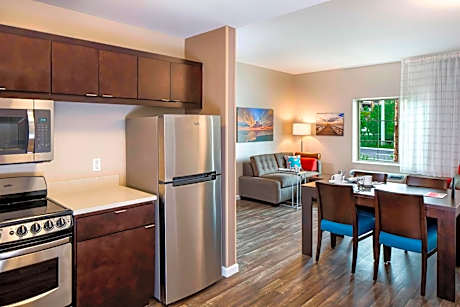 Two-Bedroom Suite