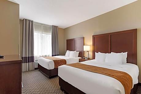 Suite with Two Queen Beds - Accessible/Non-Smoking