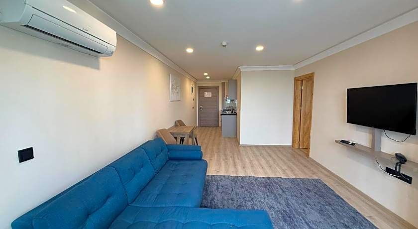Rena Grand Residence & Suit
