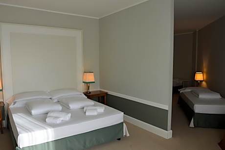 Quadruple Room with Balcony