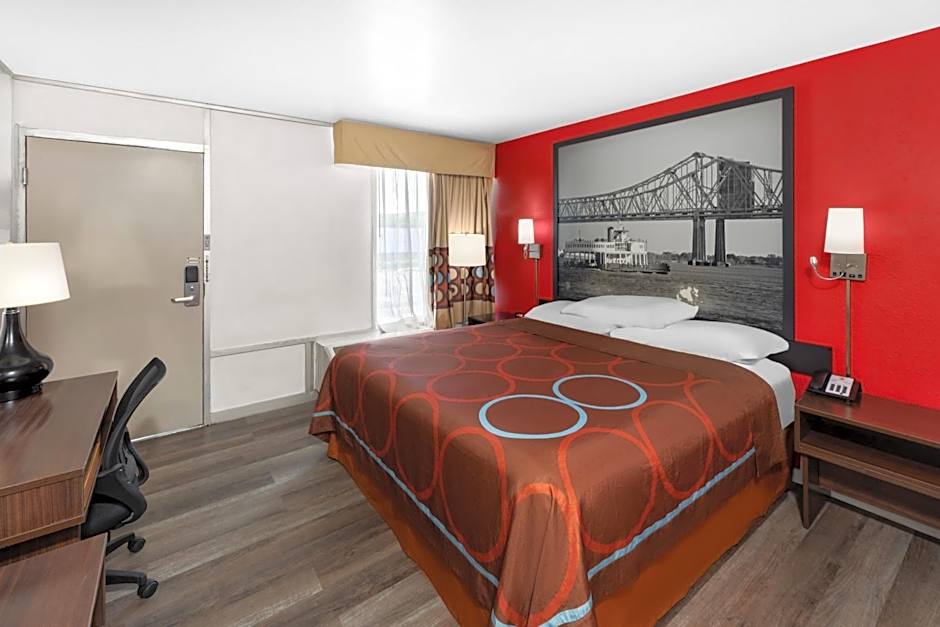 Super 8 by Wyndham Baton Rouge/I-10