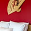 CHROMA Lodge Pikermi